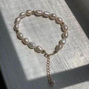 Real Pearl Bracelet; Fresh water pearls; Baroque pearls; handmade Bracelet